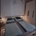 Dalani House Villa *