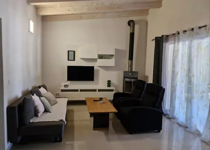 Dalani House * 로비니