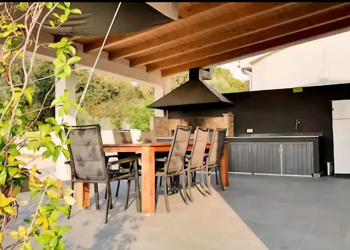 Dalani House 빌라 로비니